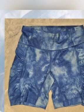 Lululemon Tie Dye Bike Shorts Size 2